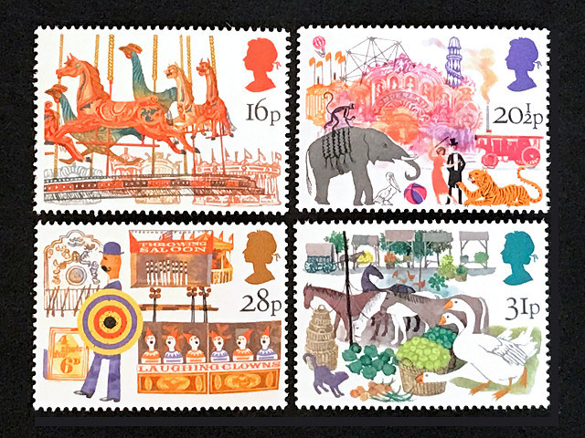 メリーゴーランド、サーカスなど（イギリス 1983年）の外国切手4種（未使用）