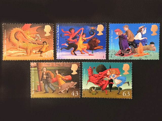 魔法の世界、鏡の国のアリスなど童話（イギリス 1998年）の外国切手5種（未使用）